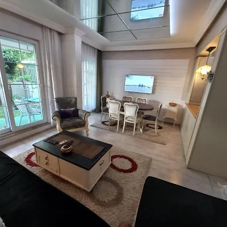 N 2+1 Furnished Flat In Center Near To Sea